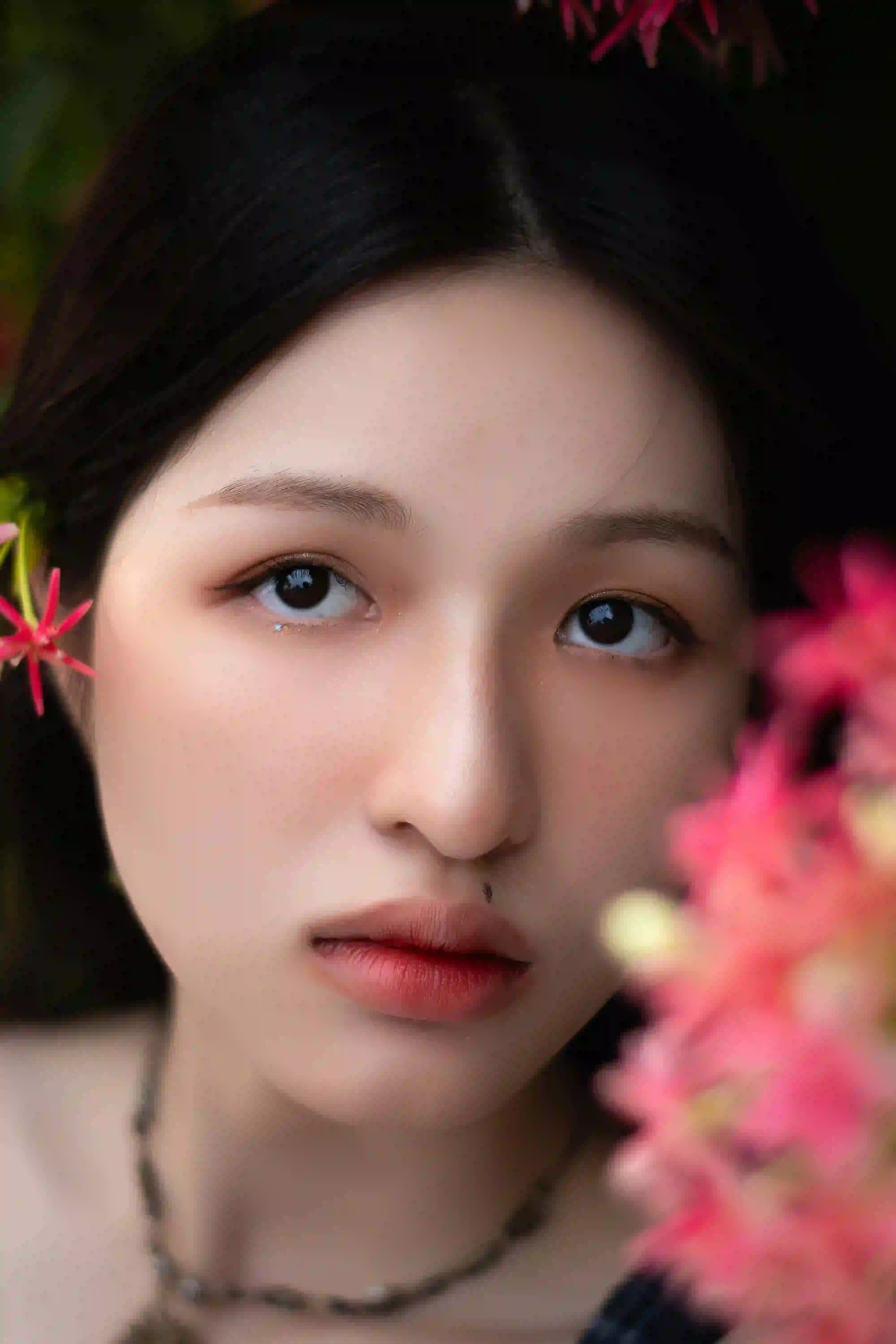 Zenvyra Naturals skincare - botanical face cream results